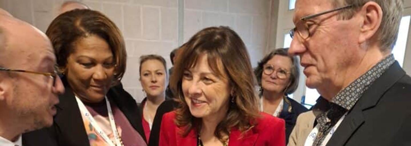 Remise document Chemin d'avenir