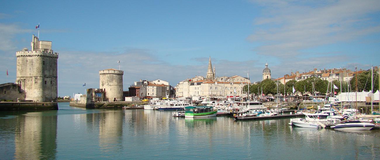 20181122_LAROCHELLE_Tours_Vieux_Port©CMT17_E_COEFFE_2.jpg